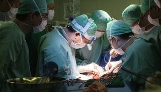 جراحة زراعة الأعضاء بالصين 