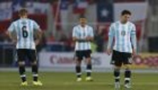 لاعب الأرجنتين يحدد شرطا وحيدا للتفوق على المنتخب الإسباني