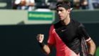 سيليتش وديل بوترو يتأهلان إلى ثمن نهائي بطولة ميامي للتنس