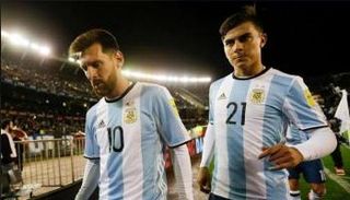 ميسي مع باولو ديبالا