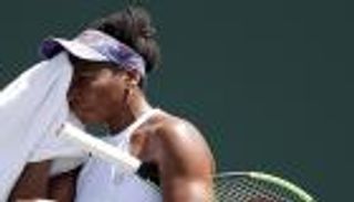 فينوس وأزارينكا تتأهلان لربع نهائي بطولة ميامي