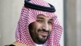ولي العهد السعودي: أوبك وروسيا تبحثان تعاونا نفطيا