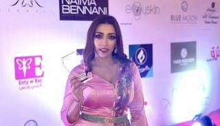 المصممة والفنانة التشكيلية لمياء منهل