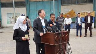 بيير كرينبول المفوض العام لوكالة أونروا متحدثا أثناء المؤتمر