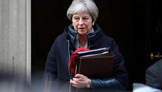 رئيسة الوزراء البريطانية تيريزا ماي