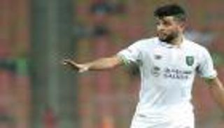 انتهاء موسم أمين بن عمر مع أهلي جدة