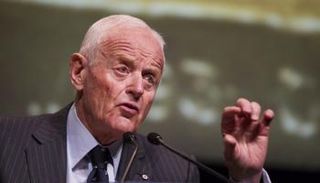 بيتر مونك صاحب شركة تعدين ذهب