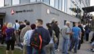 ألمانيا تسجل أدنى مستوى للبطالة في 28 عاما