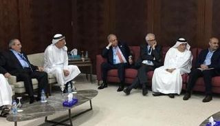 عدد من كبار الشخصيات بمؤسسة العويس الثقافية خلال حفل توزيع الجوائز