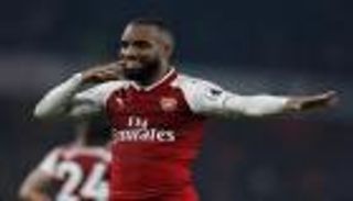 أرسنال يستعيد لاكازيت أمام ستوك بعد غياب شهر ونصف