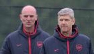 مساعده: فينجر أكثر المدربين تعطشاً لتحقيق الانتصارات