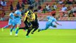 تأجيل مباراة الباطن واتحاد جدة بسبب سوء الأحوال الجوية