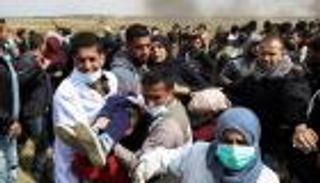 مسيرات العودة.. 16شهيدا و1400 مصاب برصاص الاحتلال في غزة