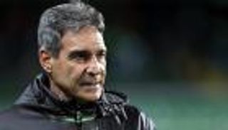 فلامنجو البرازيلي يقيل مدربه