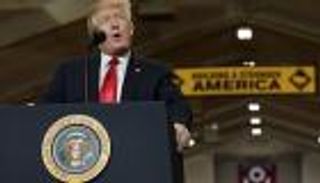 ترامب يبلغ مساعديه برغبته في الانسحاب مبكرا من سوريا