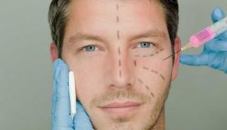 هوس الرجال بعمليات التجميل يتزايد