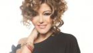 سميرة سعيد تحيي ذكرى رحيل العندليب بـ3 صور خاصة