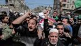 عمر أبوسمور.. شهيد الأرض ولقمة العيش الفلسطيني