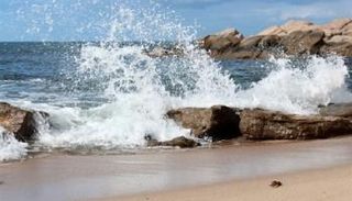 اضطراب البحر في الخليج العربي وبحر عمان