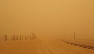 غبار وأتربة على محافظة الطائف