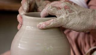صناعة الفخار