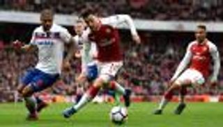 أرسنال يتفوق على ليفربول في سباق ضم "أوزيل" الجديد