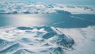 مباراة كرة قدم على لوح من الجليد القطبي