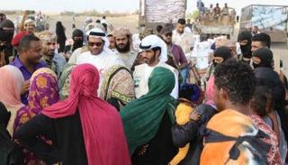 الهلال الأحمر الإماراتي يغيث نازحي 