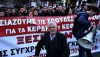 تراجع البطالة في منطقة اليورو يحفز الانتعاش الاقتصادي