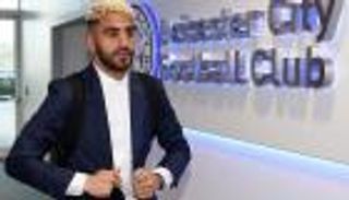 ليستر سيتي يحدد سعرا "مفاجئا" للاستغناء عن محرز