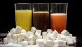 أمريكا تدرس توجيه ضرائب المشروبات الغازية لمكافحة الأمراض المزمنة