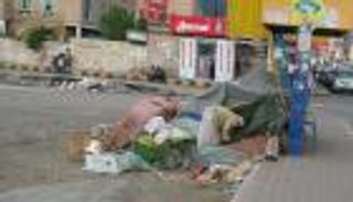 في ظل الانقلاب.. "رصيف البطالة اليمنية" ملاذ للجميع