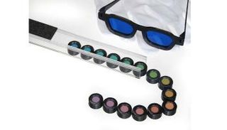 الاختلال في الخلايا المخروطية يسبب عمى الألوان 