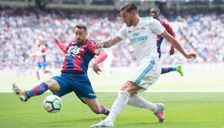 ثيو هرنانديز لاعب ريال مدريد
