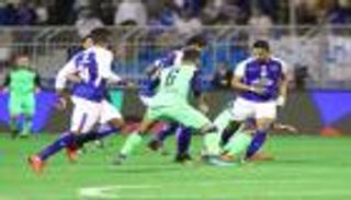 غياب 7 لاعبين عن كلاسيكو الهلال والأهلي