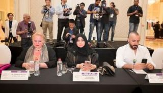 منى المنصوري رئيساً للجنة تحكيم "المهرجان العالمي للأزياء 2018" بدبى