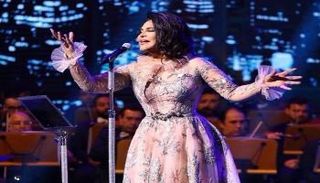 إطلالة أحلام في الكويت