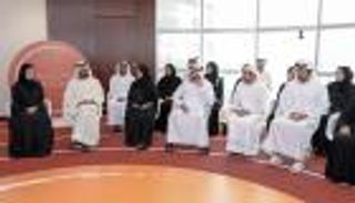 بالصور.. 85 حلقة شبابية إماراتية.. ريادة أساسها الحوار والنقاش