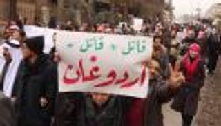 ضابط فرنسي يروي تفاصيل صفقات أردوغان المشبوهة مع داعش