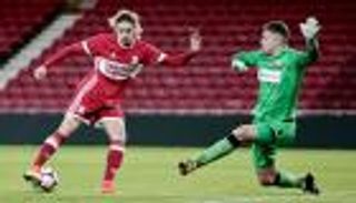 نجم ميدلزبره مرشح لتمثيل شباب الجزائر