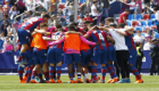 ليفانتي يقترب من ضمان البقاء بفوز قاتل على لاس بالماس