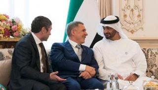 الشيخ محمد بن زايد آل نهيان مع رئيس تتارستان