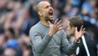 "يويفا" عاقب جوارديولا على ذكرياته "التحكيمية"