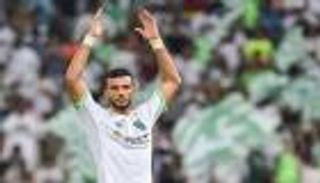 آل الشيخ يجتمع بعمر السومة لحل مشاكله