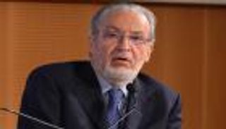 مالك أودينيزي يحذر فريقه من مصير تايتانيك