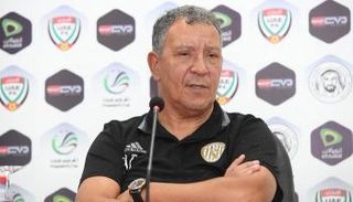 هينك تين كات مدرب الجزيرة