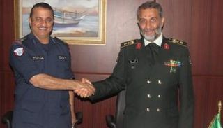 قائدا حرس الحدود بعد توقيع الاتفاق