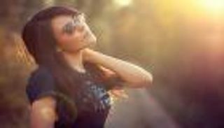 11 نصيحة تحمي شعرك من الشمس