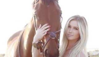 عارضة الأزياء الشهيرة ماريا كوجان