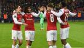 فينجر: النني يعيش فترة استثنائية مع أرسنال